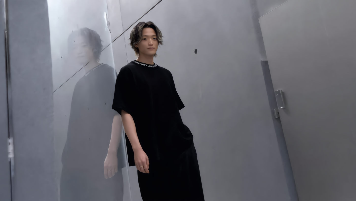 RIB LOGO T-SHIRT